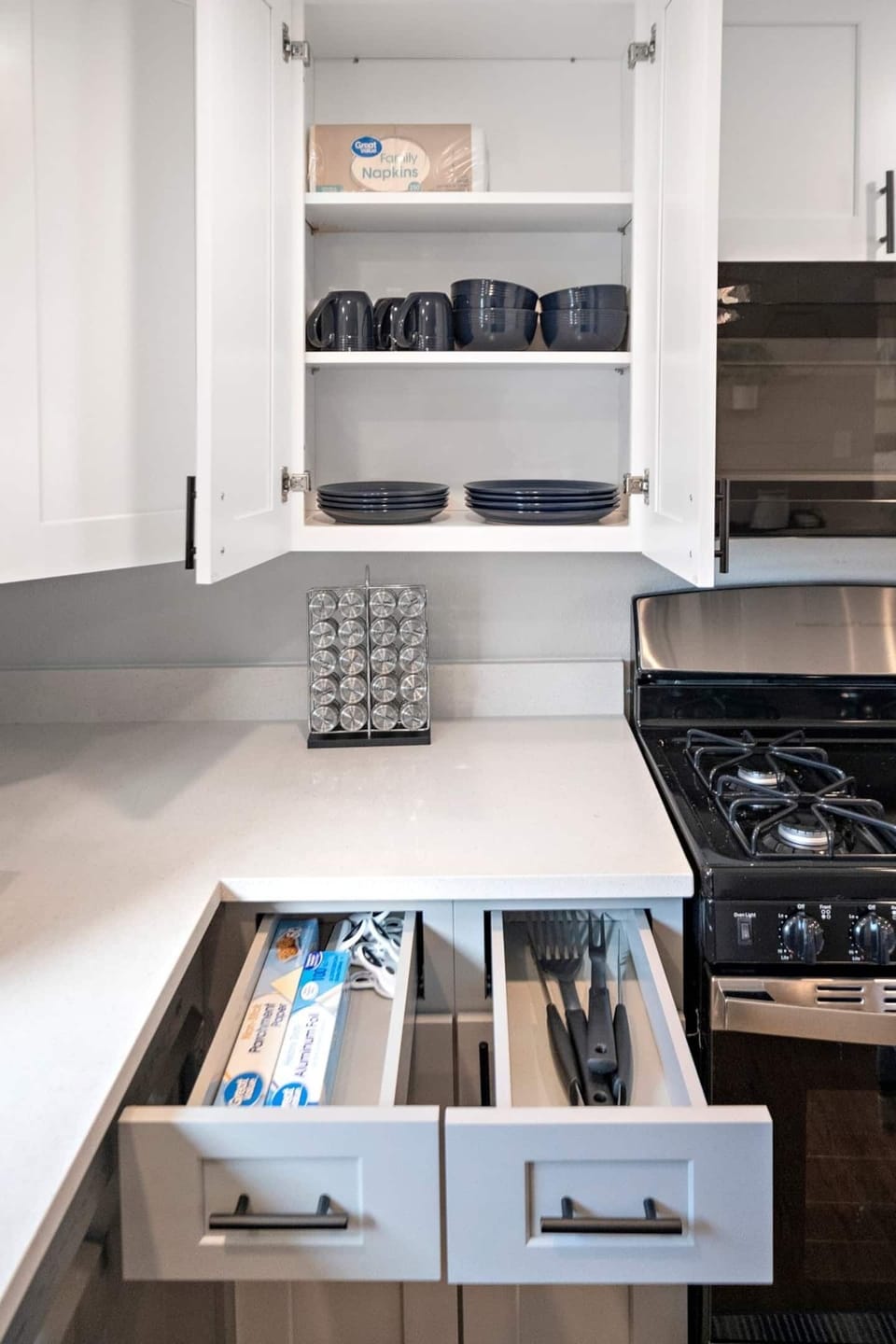 Kitchen is fully equipped so that you can feel like home for long stays.
