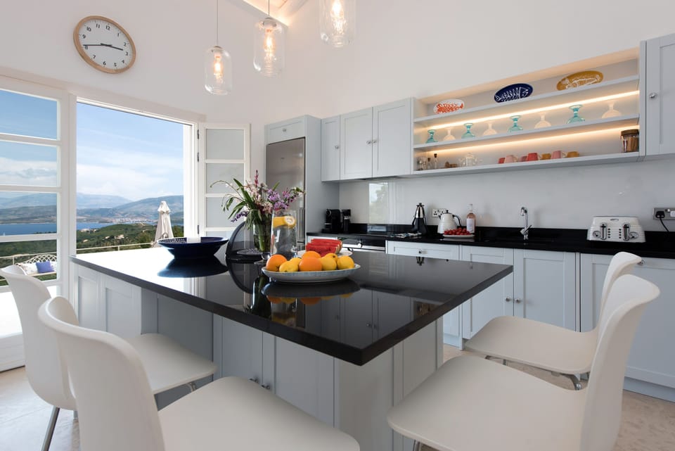 Luxury Villa | Private kitchen