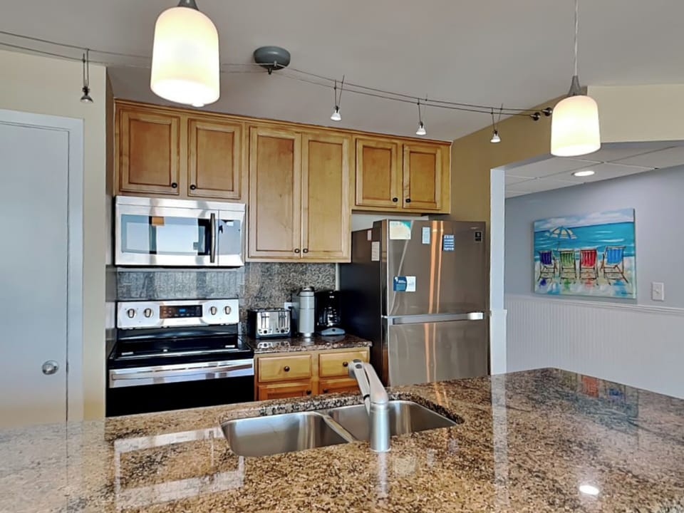 Kitchen - Modern Appliances
