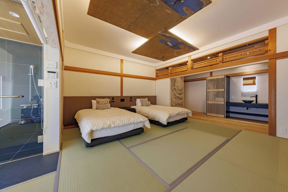 Jr Suite Room (Waterfowl) Non-smoking | Hypo-allergenic bedding available, in-room safe, WiFi (free)