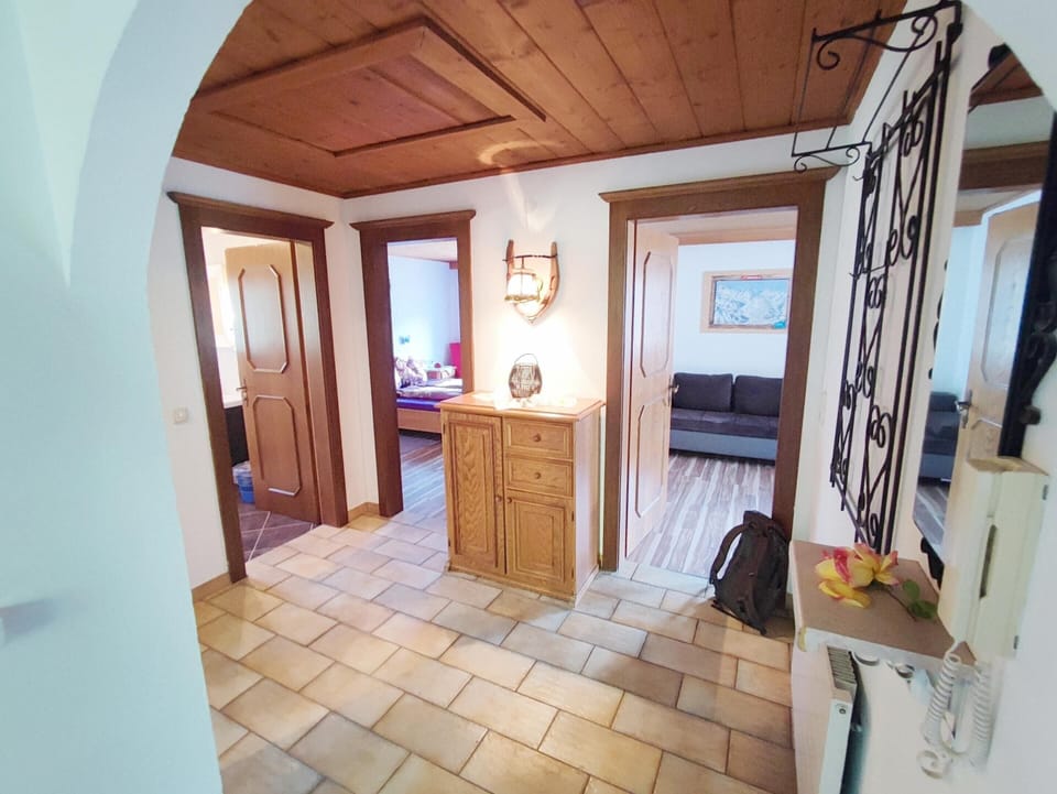 House | Reception