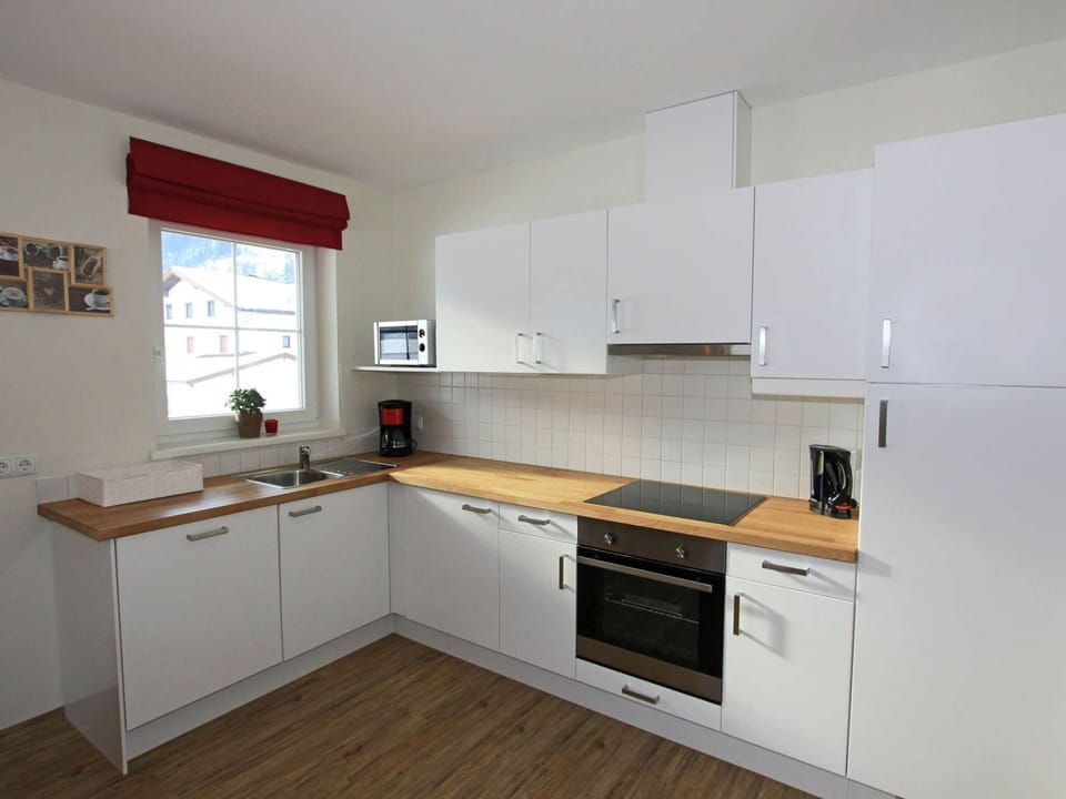 Apartment | Private kitchen | Highchair