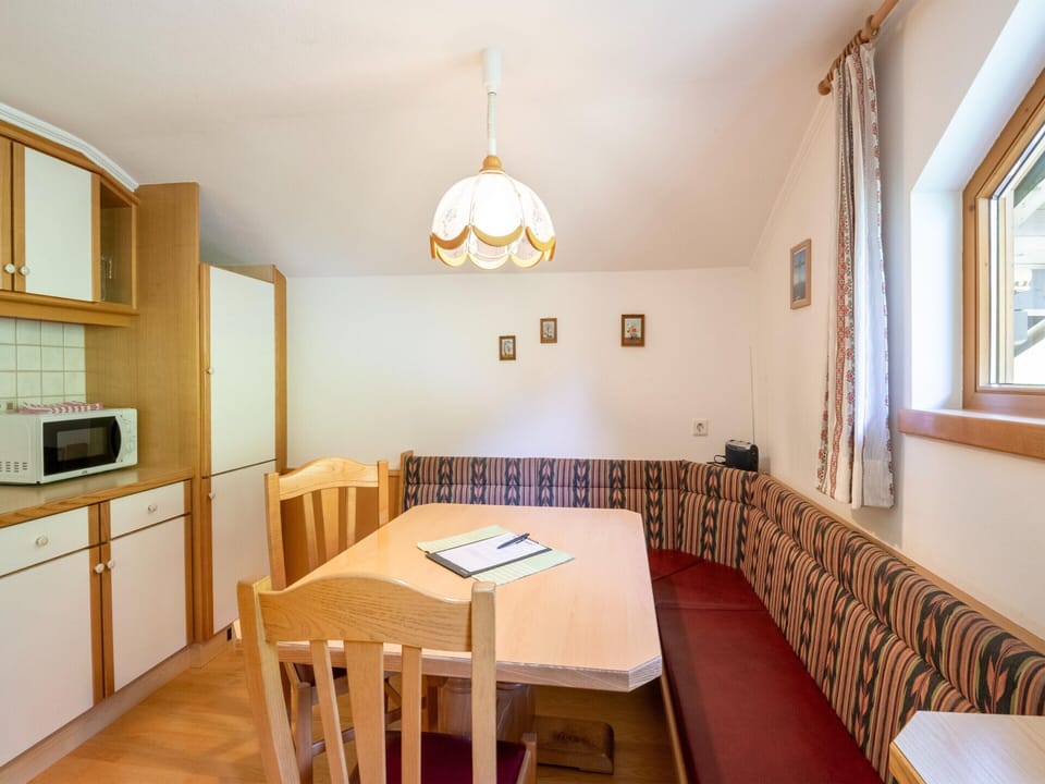House | Dining
