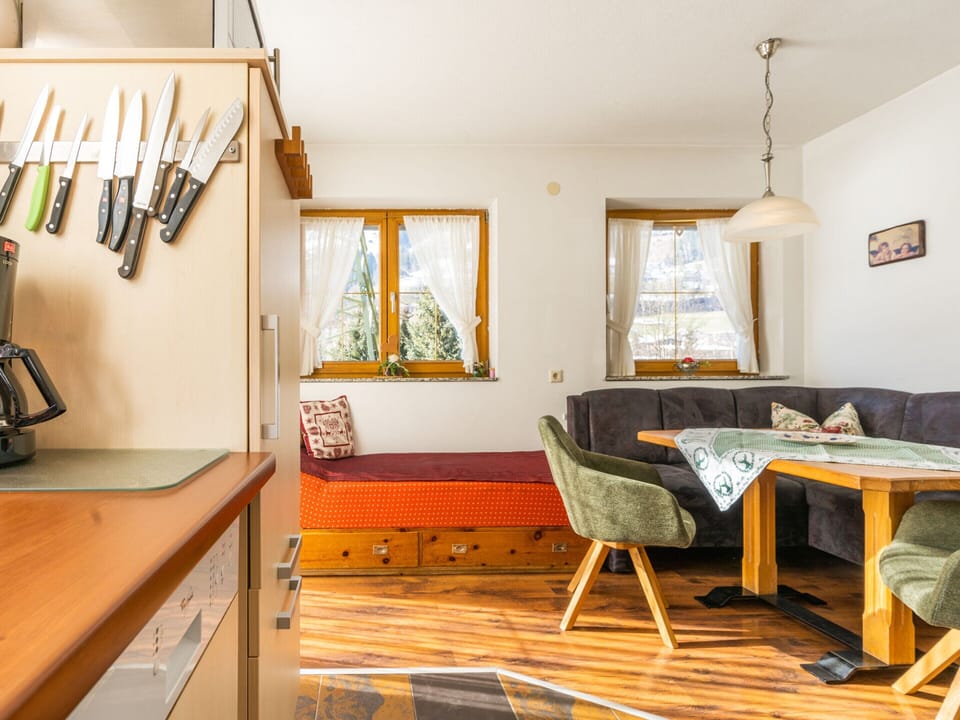 House | Dining