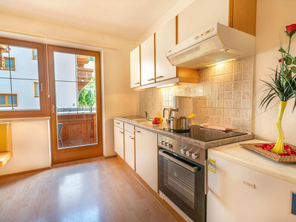 Apartment | Private kitchen | Electric kettle