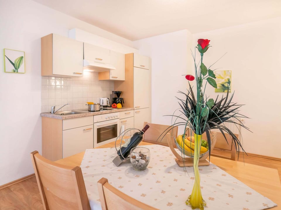 Apartment | Private kitchen | Electric kettle