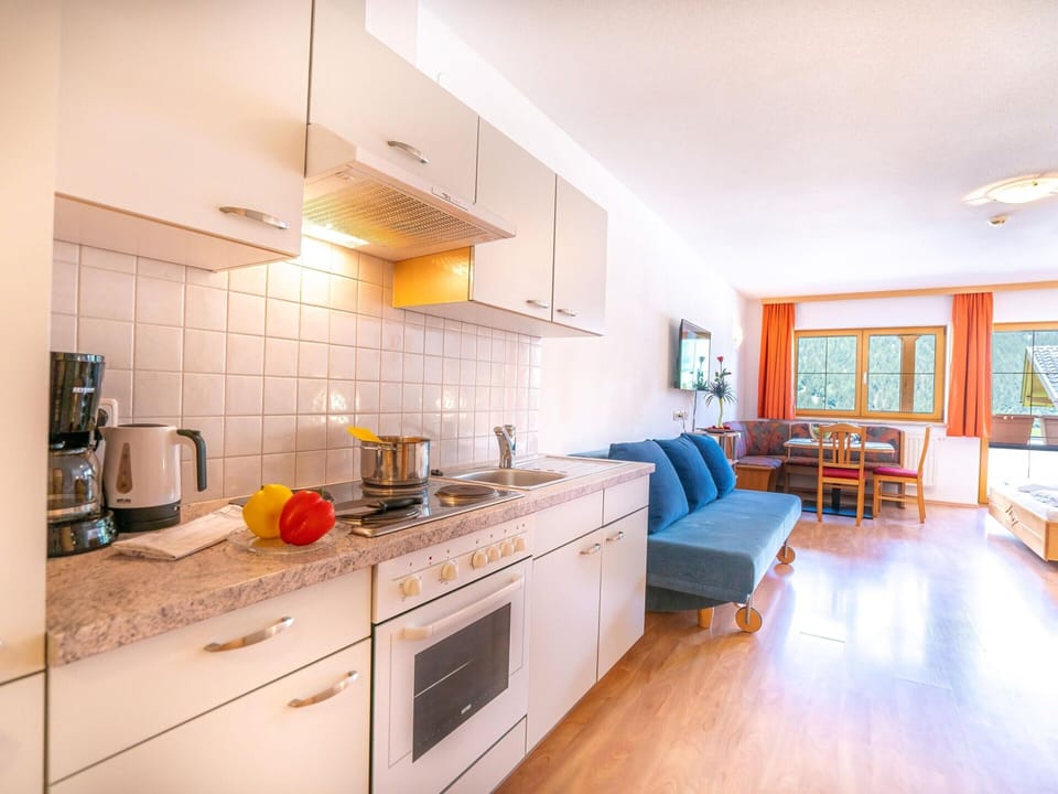 Apartment | Private kitchen | Electric kettle