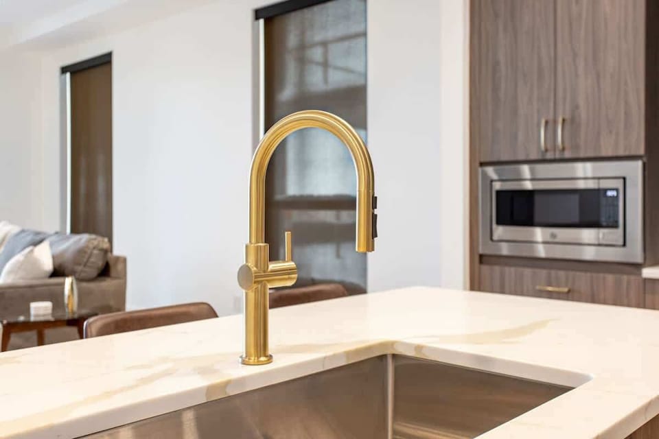 Kitchen sink