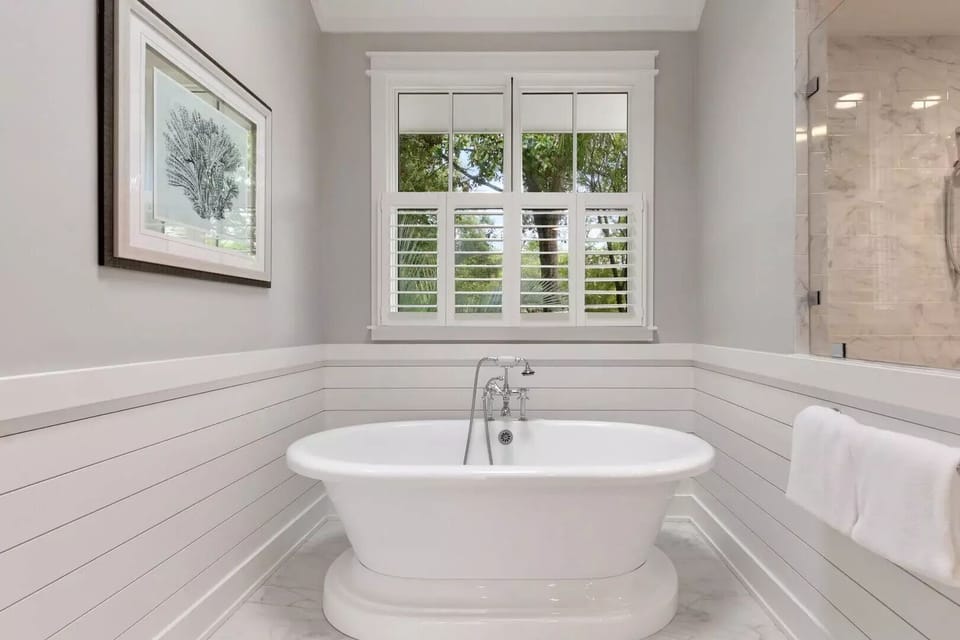 Master Bath - Main