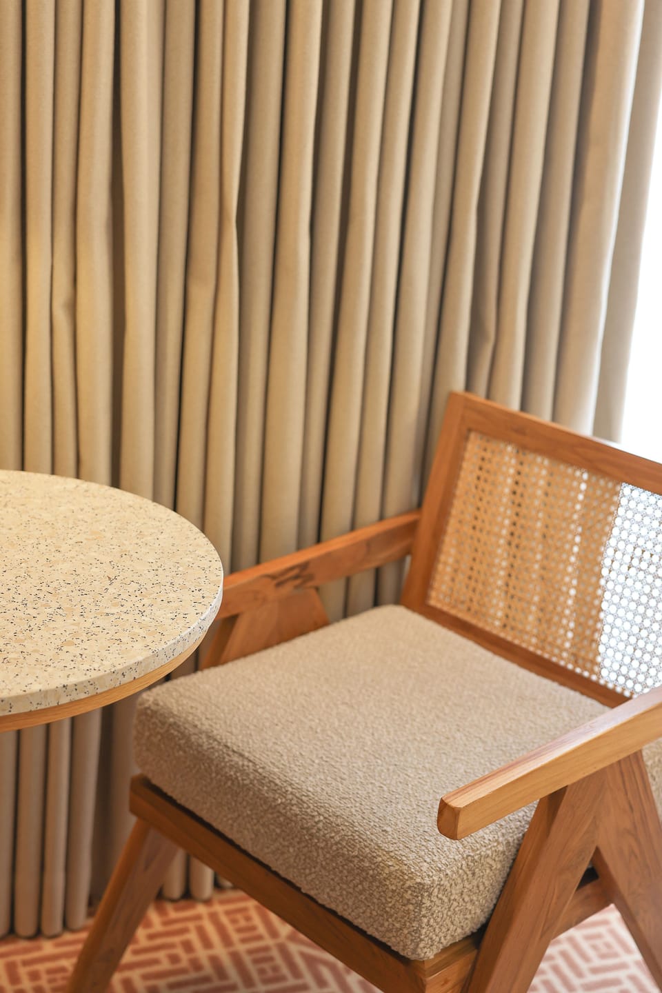 Superior Room, 1 Queen Bed (Superior Room) | In-room safe, soundproofing, free WiFi, bed sheets