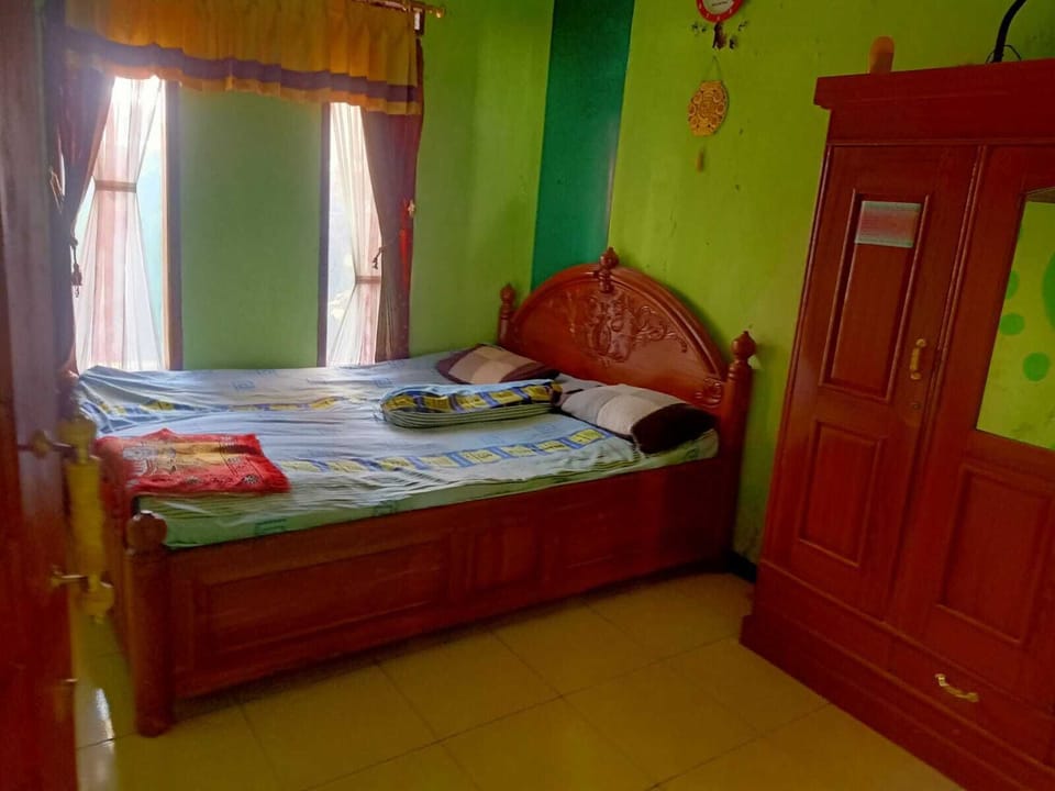 Basic Double Room