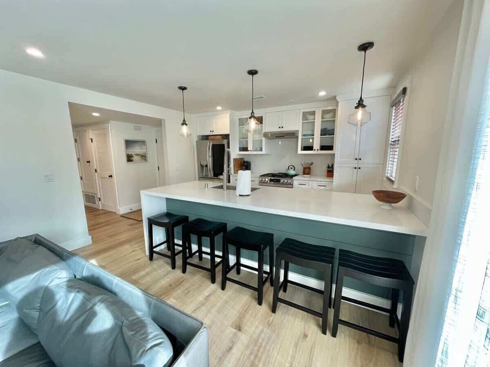 GREAT ROOM DINING