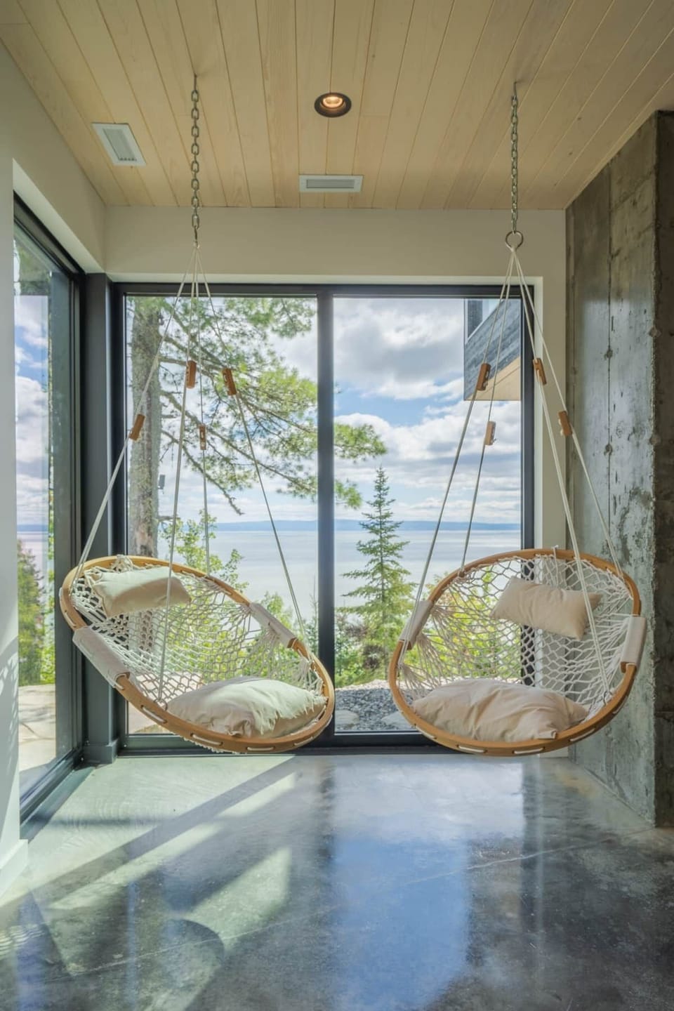 Reading area