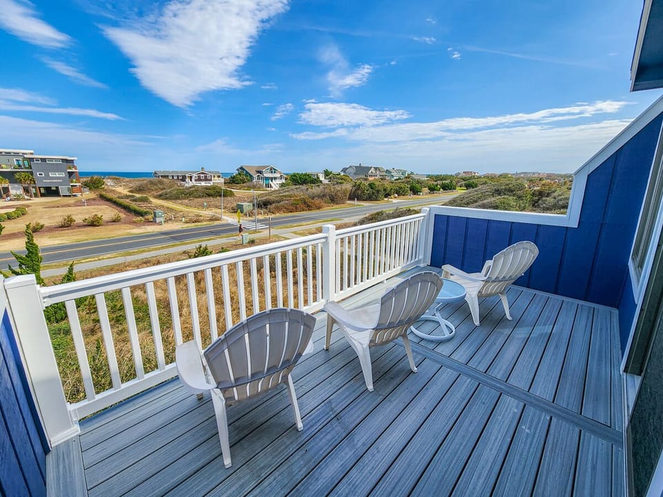 Sundeck 2023