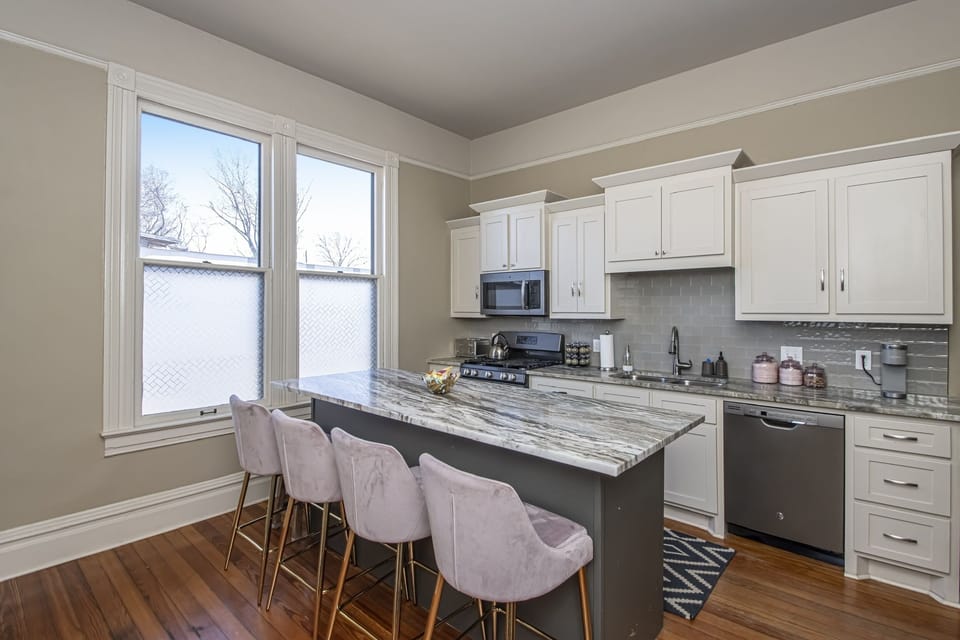 Kitchen with seating for 6.