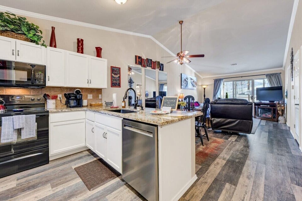 Kitchen to Livingroom view