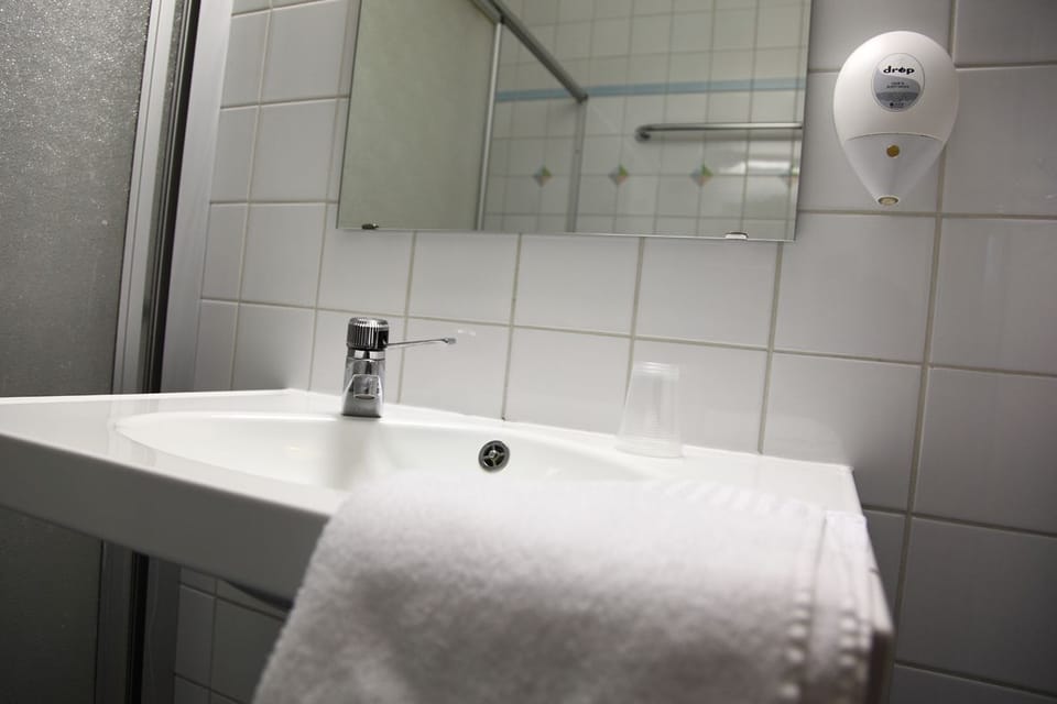 Free toiletries, hair dryer, towels, soap