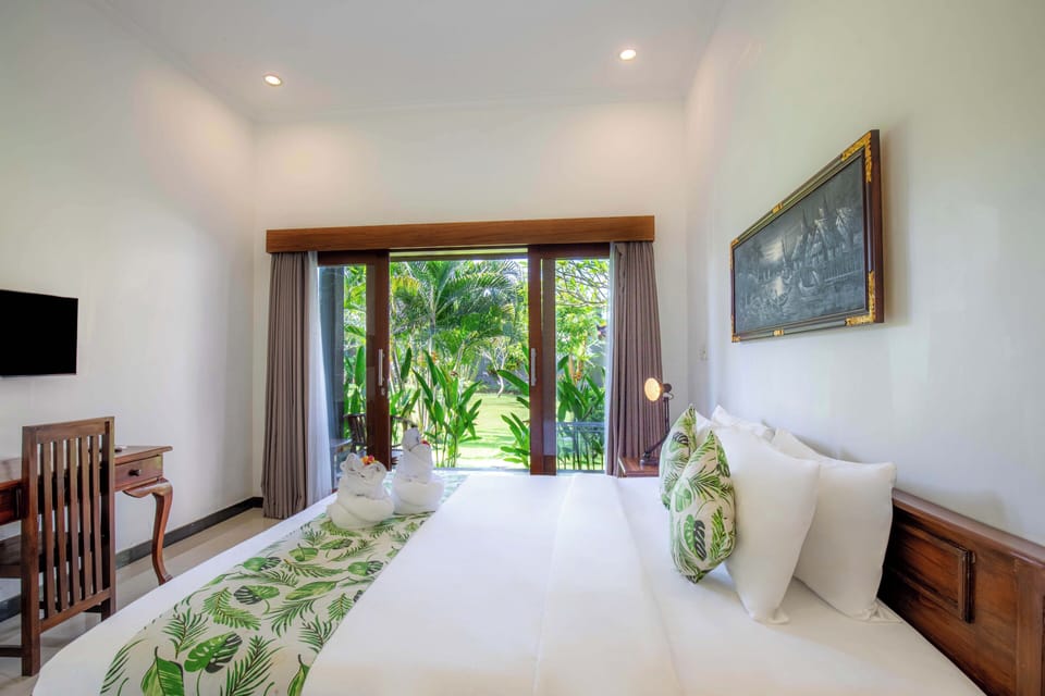 Deluxe Double Room | Free WiFi, bed sheets
