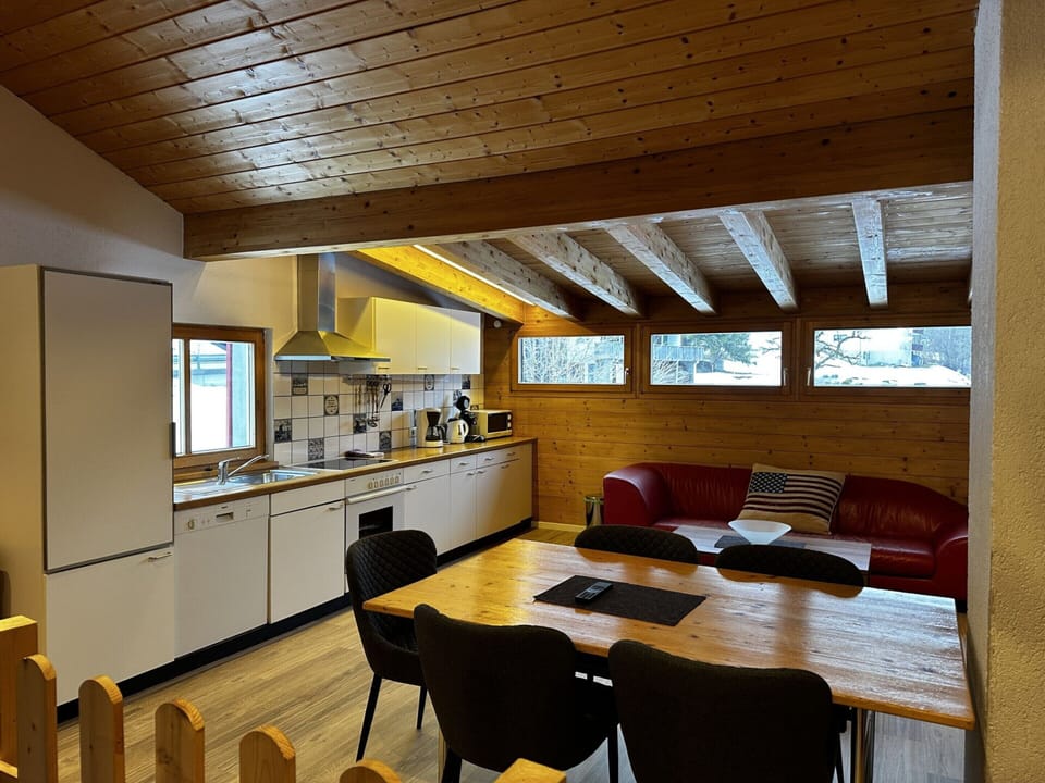 Apartment | Dining