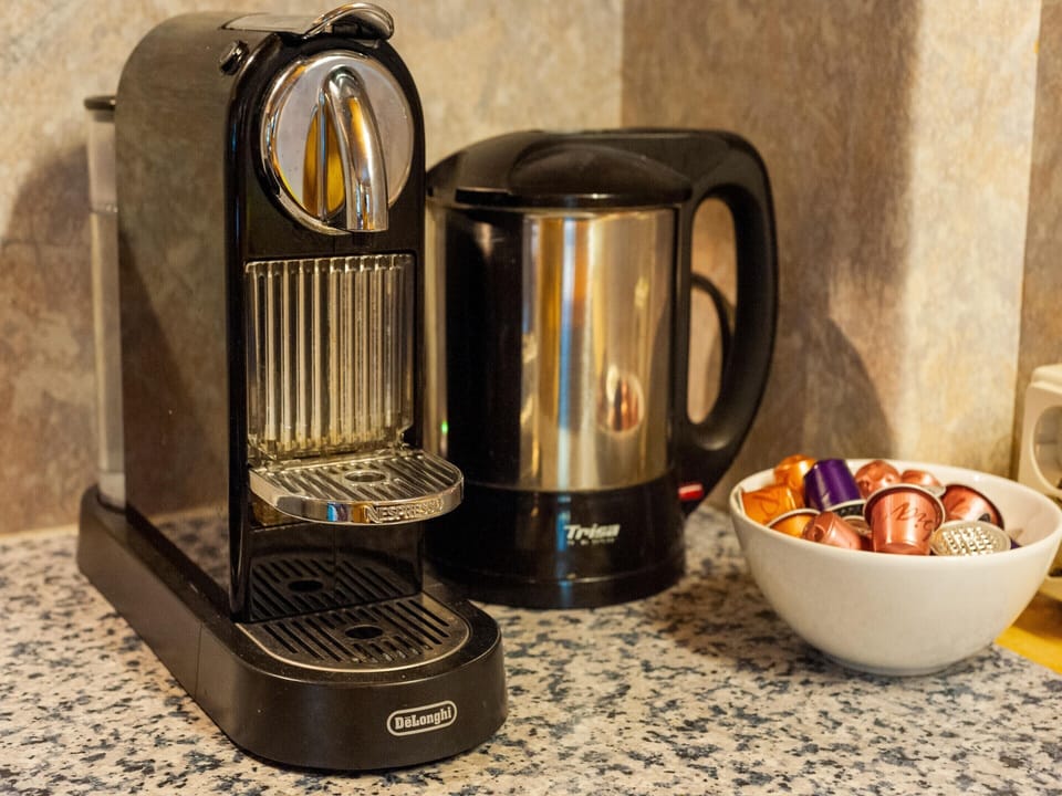 House | Coffee and/or coffee maker