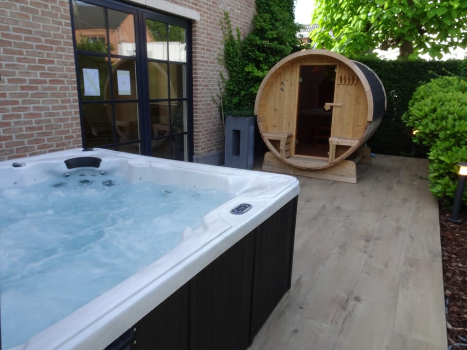 House | Spa treatment