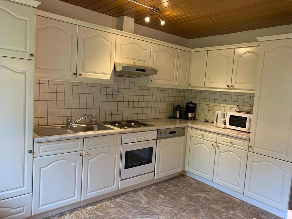 Apartment | Private kitchen | Dishwasher