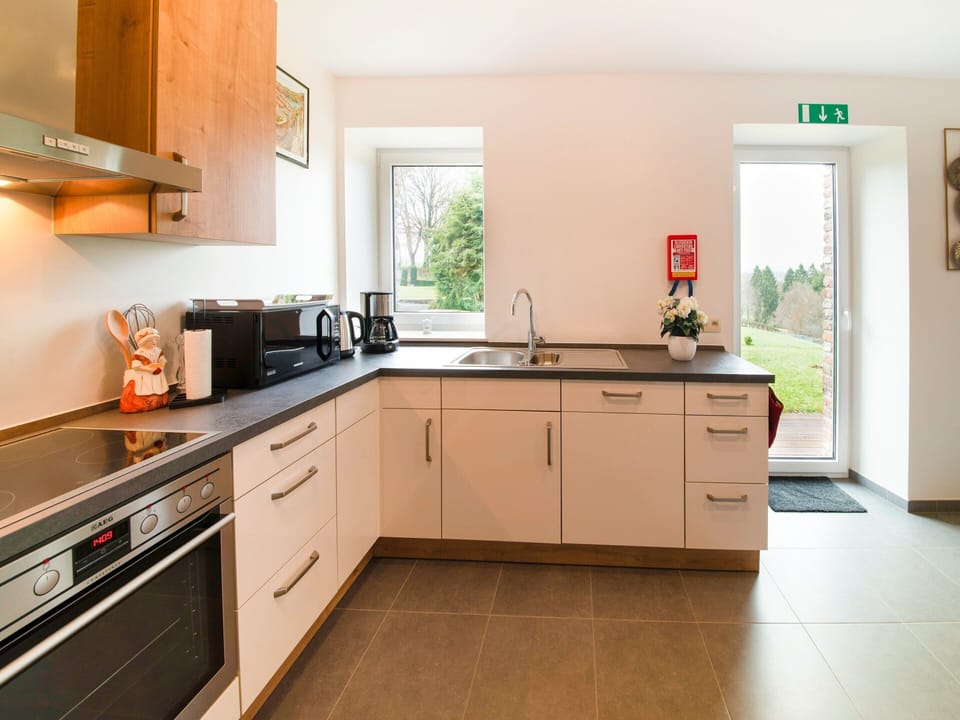 House | Private kitchen | Microwave, dishwasher, coffee/tea maker