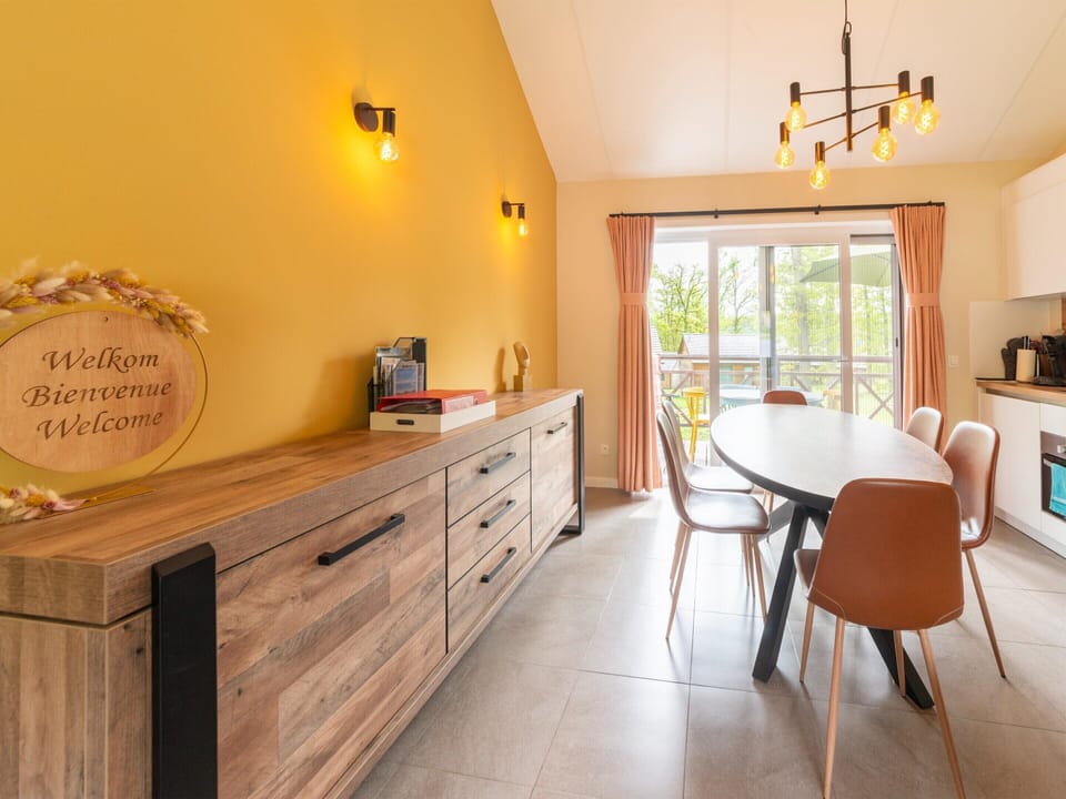 House | Dining