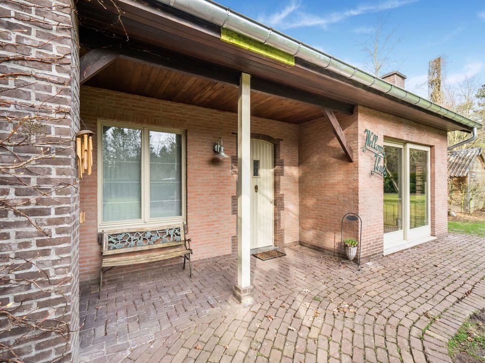 House | Reception