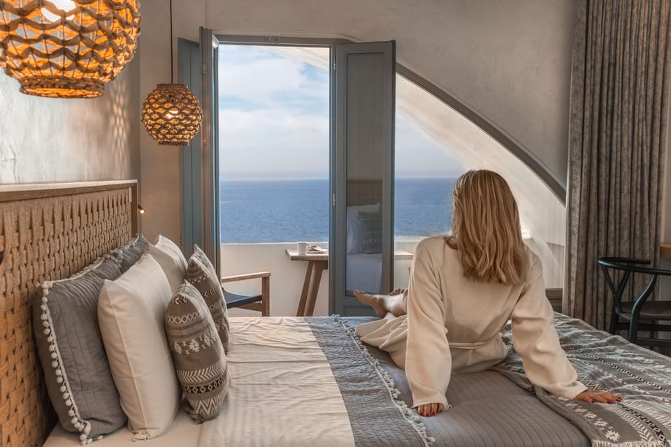 Master Suite with Sea View | Premium bedding, in-room safe, soundproofing, iron/ironing board