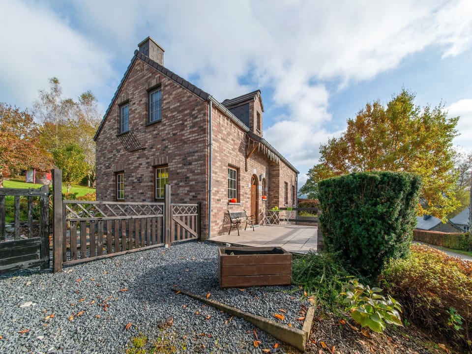 House | Exterior