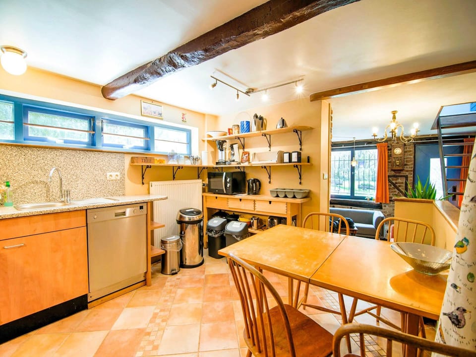 House | Dining
