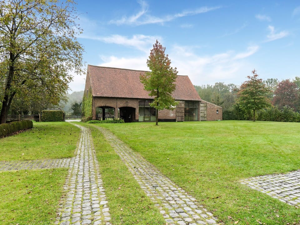 House | Exterior