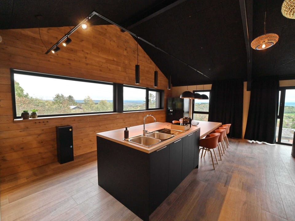 House | Private kitchen