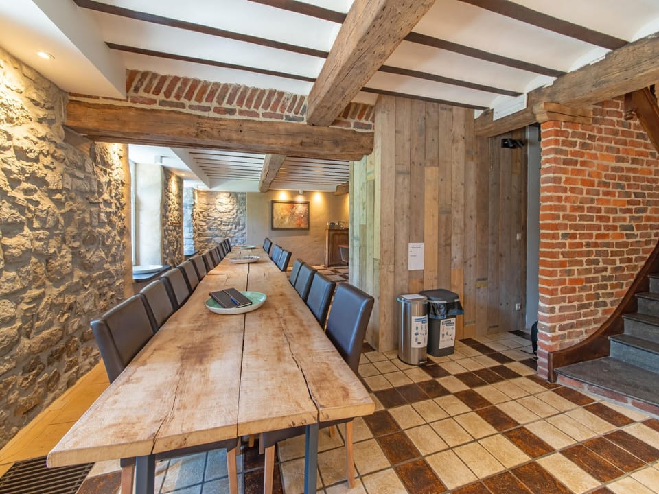 House | Dining