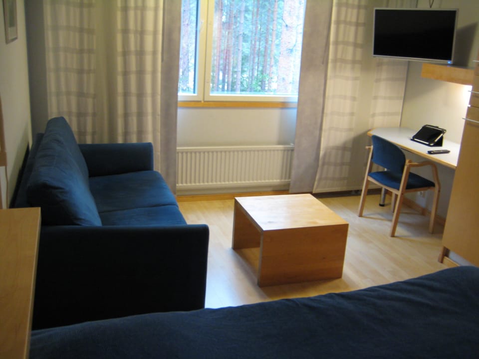 Basic Double Room | Desk, laptop workspace, soundproofing, free WiFi