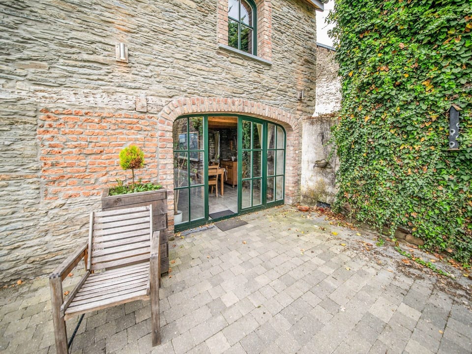 House | Exterior