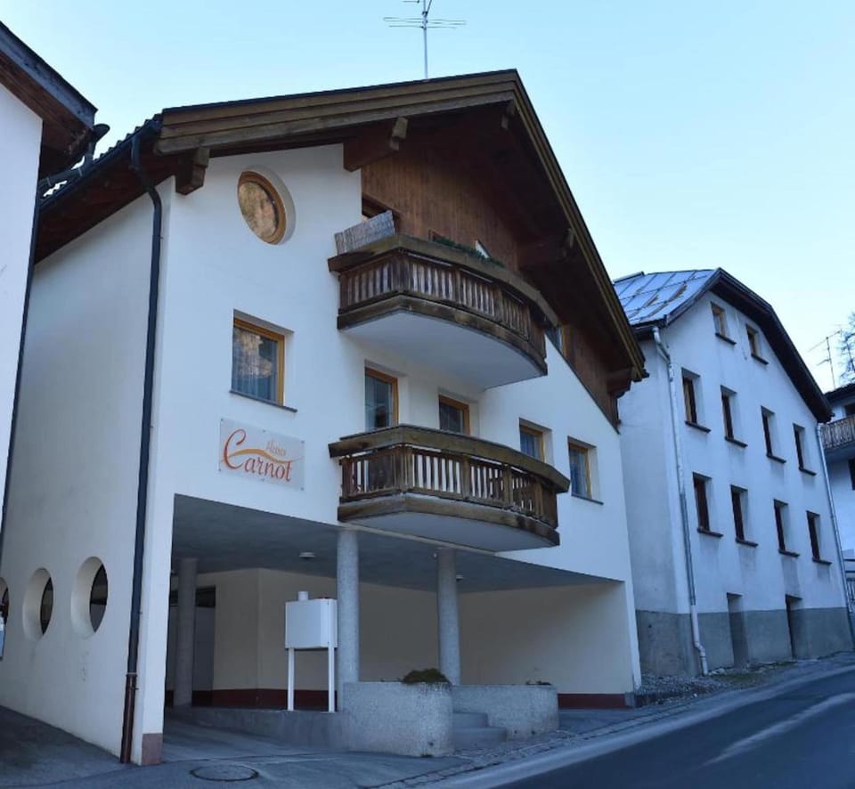 Apartment | Exterior
