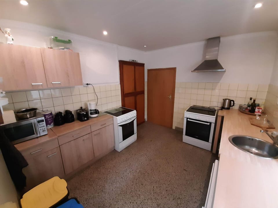 House | Private kitchen | Fridge, electric kettle, toaster, highchair