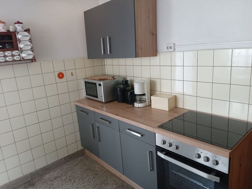 House | Private kitchen | Fridge, electric kettle, toaster, highchair