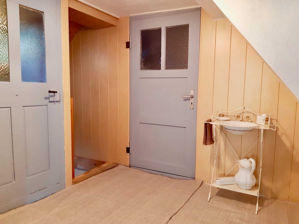 House | Interior