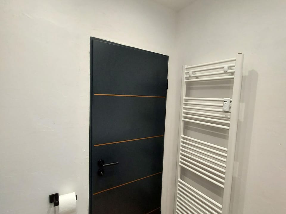 Apartment | Reception