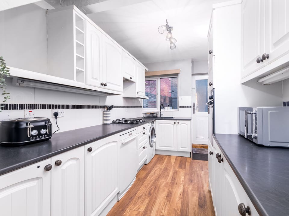 Cottage | Interior