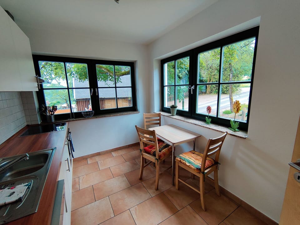 House | Private kitchen | Highchair