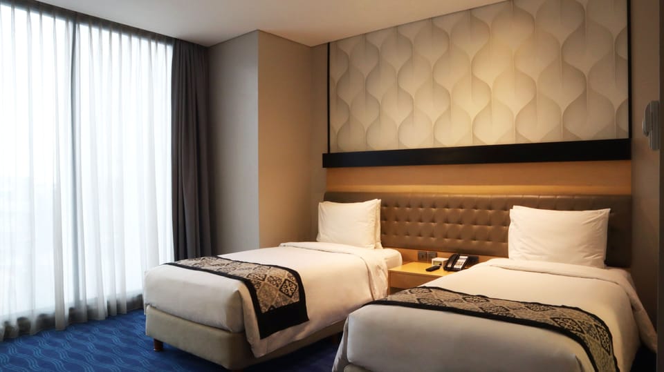 Standard Twin Room | Premium bedding, minibar, desk, laptop workspace