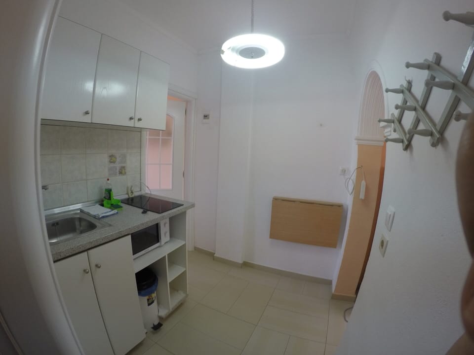 Apartment | Private kitchen