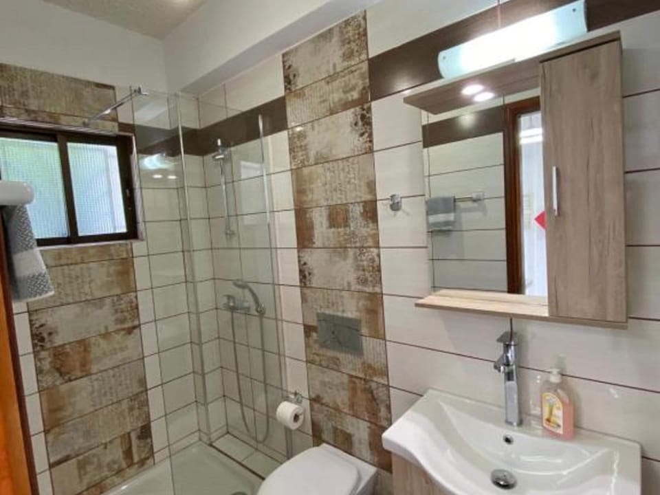 Family Apartment in Mpenitses With Terrace Apartment in Peloponnese, Western Greece and the Ionian