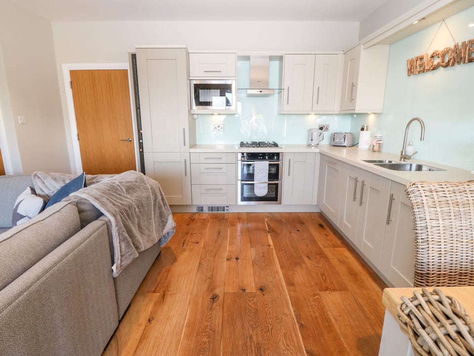 Fridge, dishwasher, electric kettle, toaster