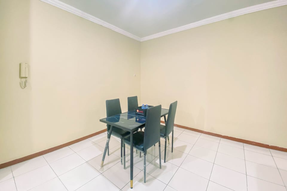 Deluxe Apartment | Living area
