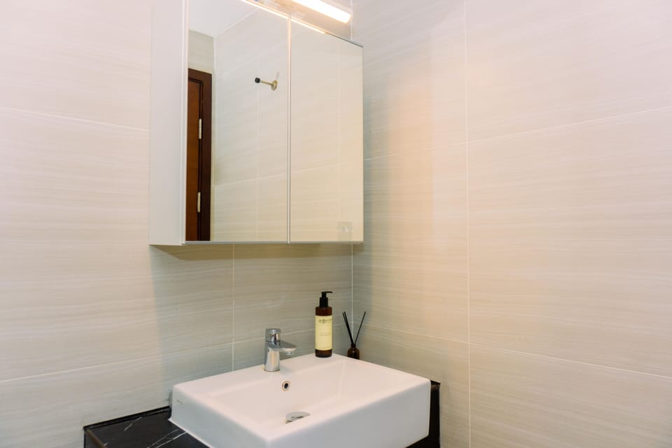 Spacious 1BR with Japandi Design at West Vista Apartment By Travelio Apartment in Jakarta